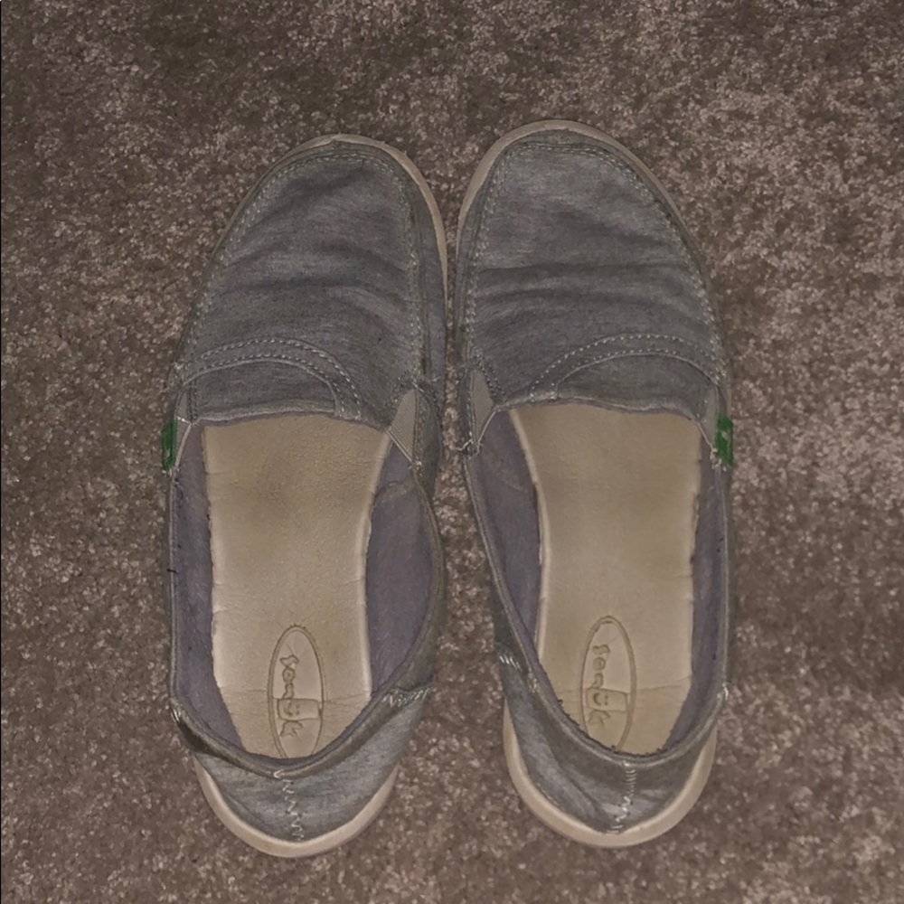 Women’s Sanuks
